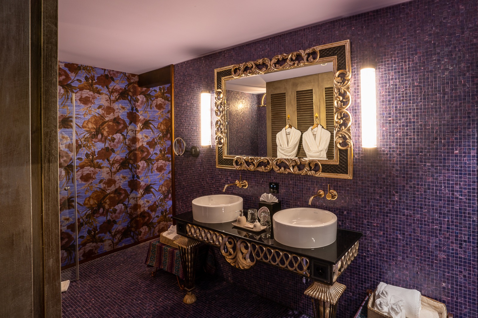 Badezimmer, Hotelzimmer, Zimmerkategorie Elements Thai Suite, Seerose Resort & Spa Meisterschwanden