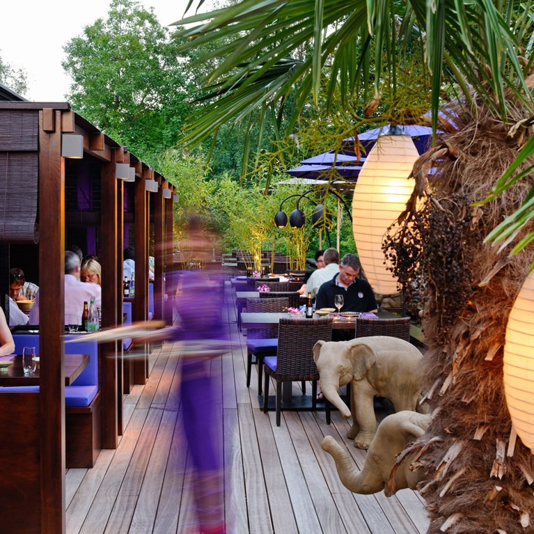 Die Terrasse des Thai Restaurant Samui Thai im Seerose Resort & Spa Meisterschwanden