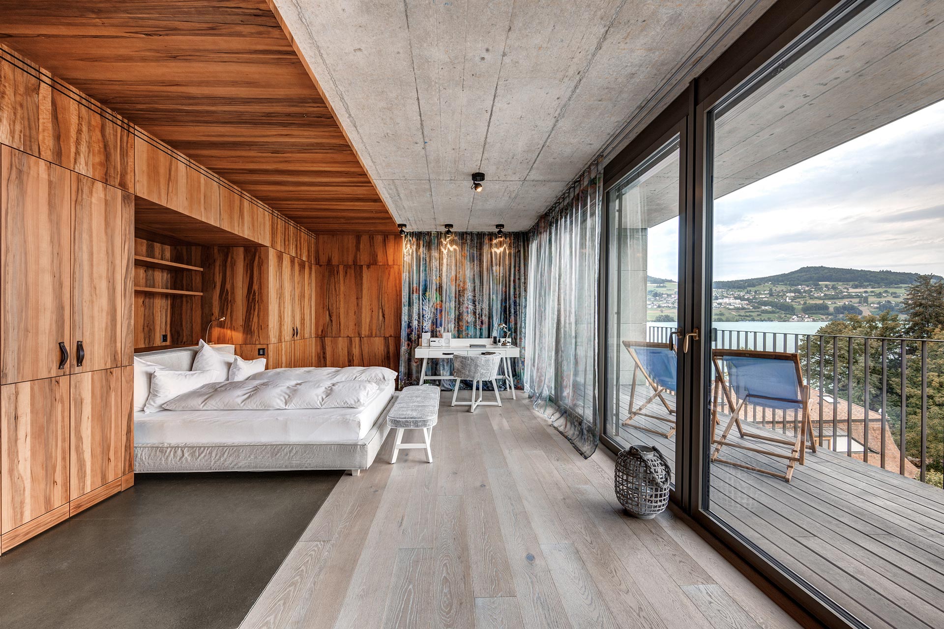seerose-resort-and-spa-meisterschwanden_rooms_cocon_junior-suite-nord_06.jpg