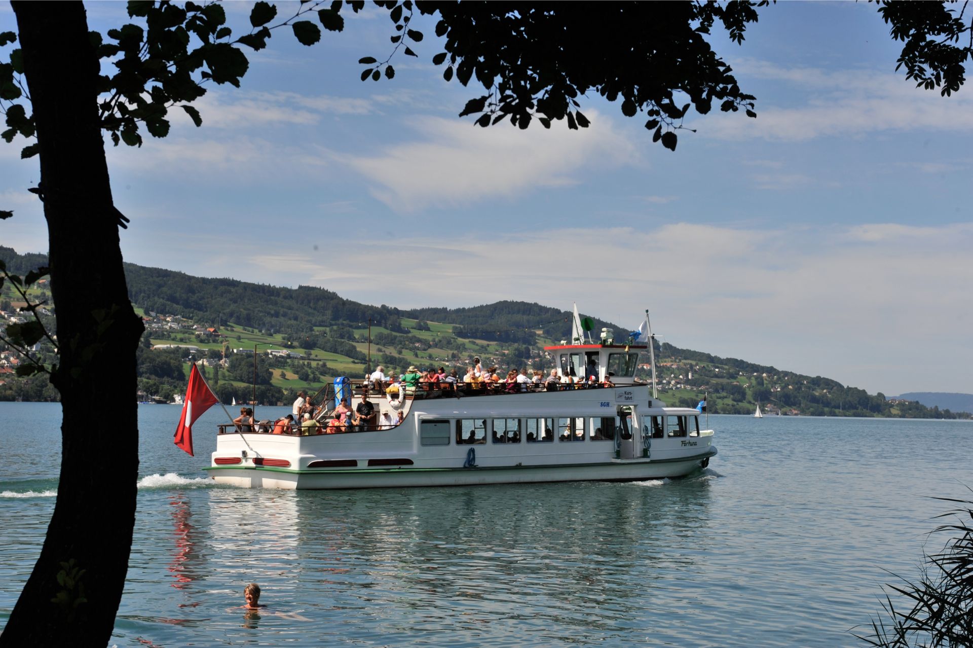 Seerose-Resort-and-Spa-Meisterschwanden_Seetal_6.jpg